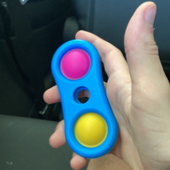 Colorful pop it - Picture 7 of 8